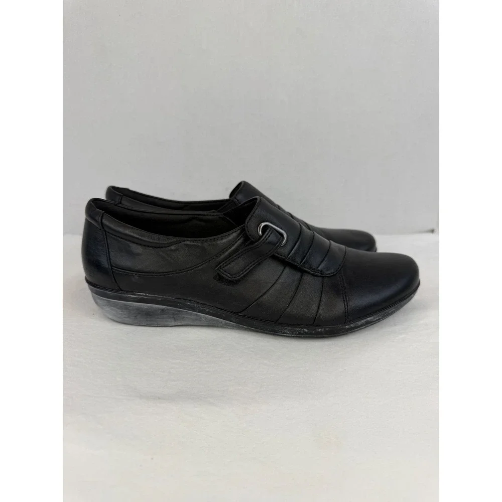 Clarks Collection Black Leather Pleated Hook Loop Strap Loafers Womens 8.5‎ M